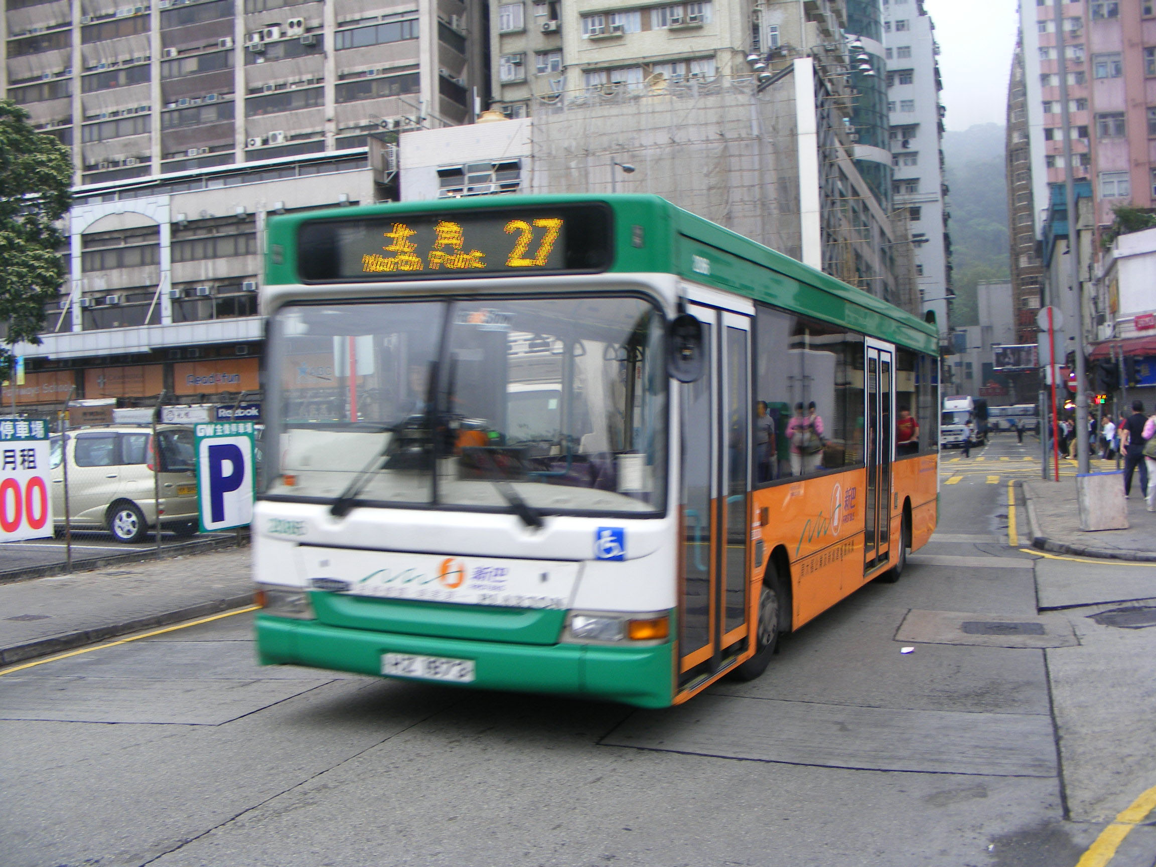 new-world-first-bus-singledeck-buses-showbus-international-photo